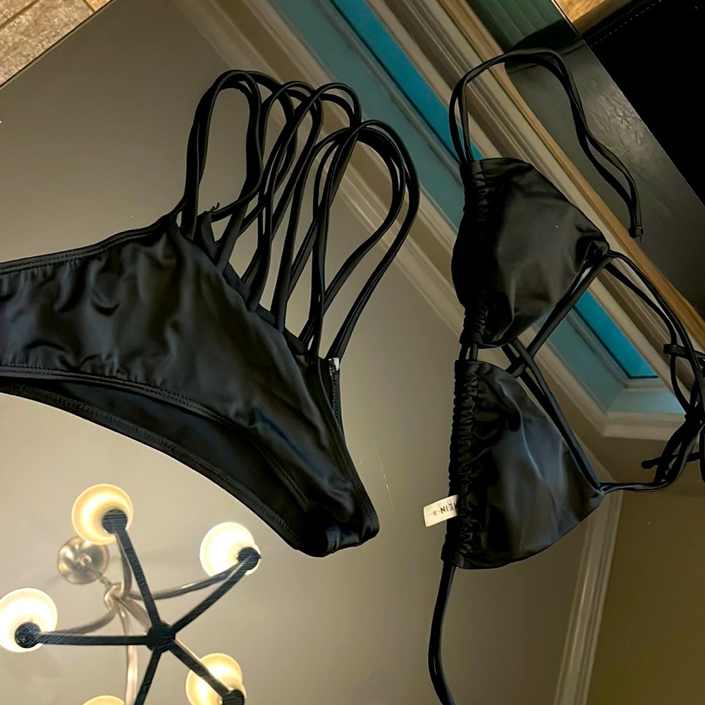 Bathing suit